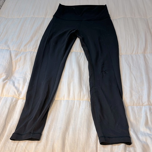 LULULEMON Black Align High Rise Leggings SMALL HOLE IN THE KNEE - Picture 1 of 3
